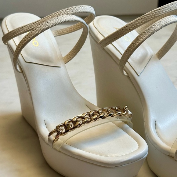 Aldo White Platform Shoes with Gold Accents - Picture 3 of 6